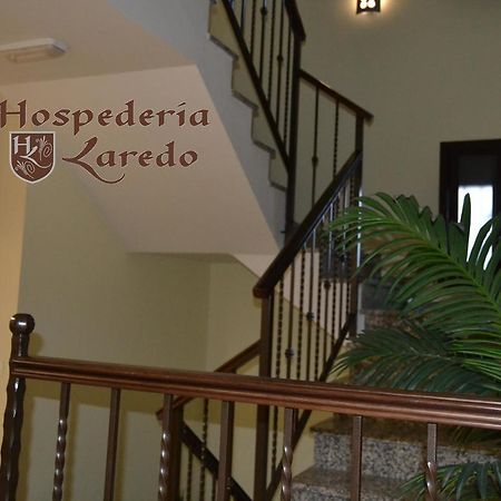 Hospederia Laredo La Carlota Exterior photo