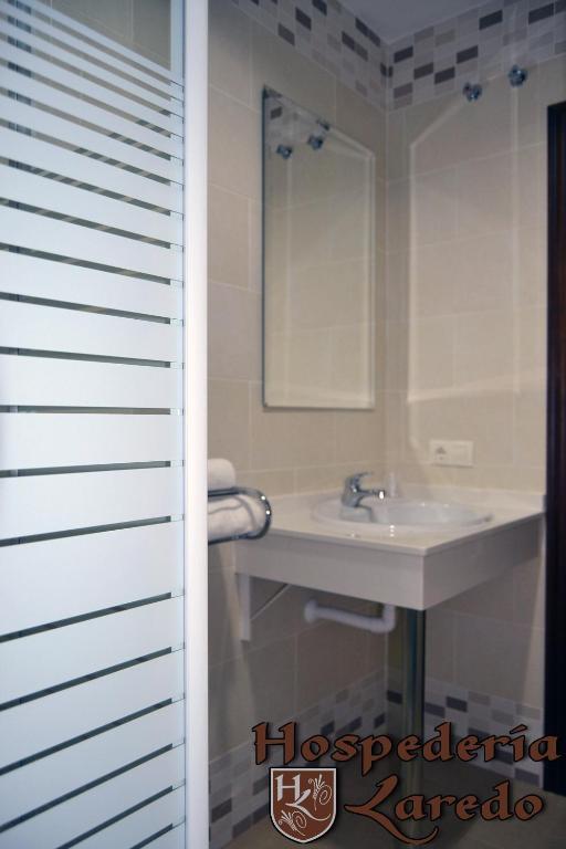 Hospederia Laredo La Carlota Room photo